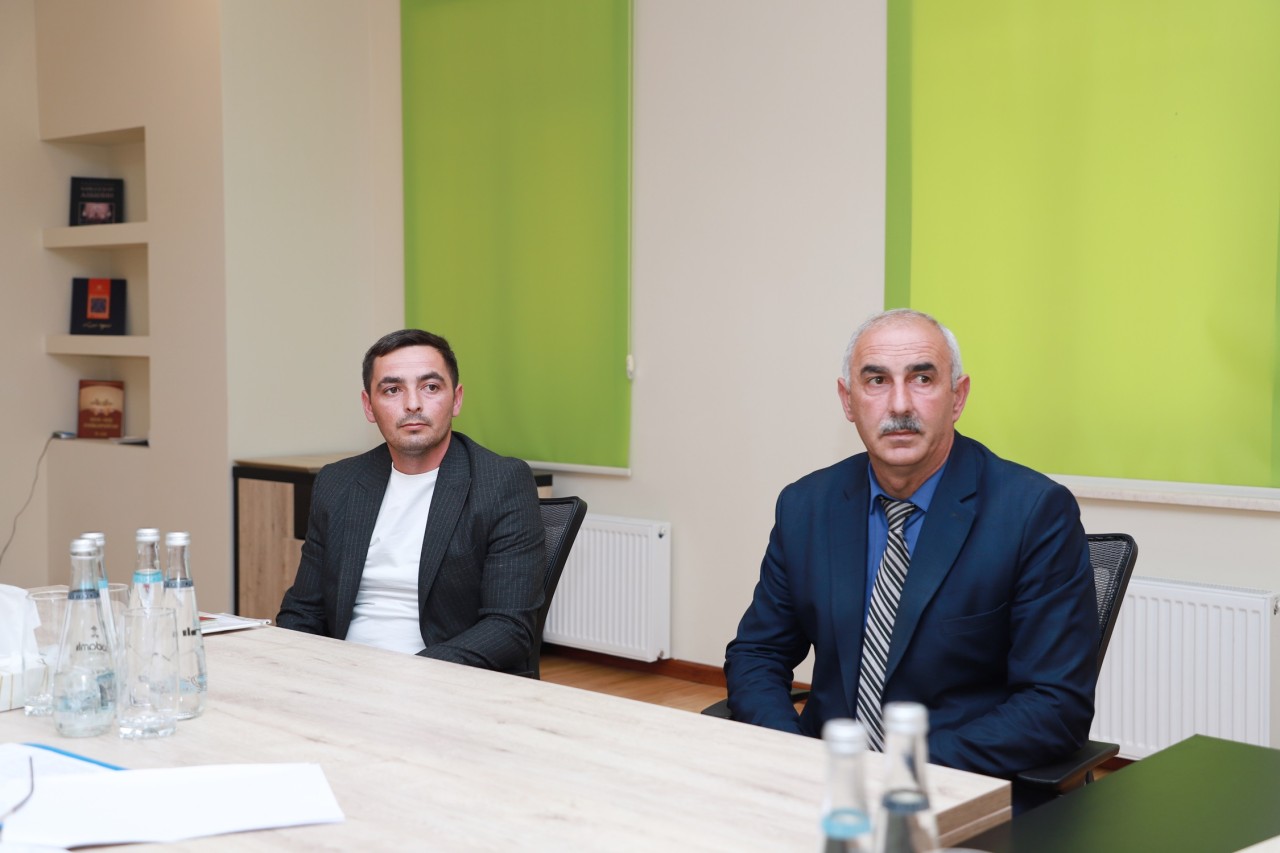 Mürsəl İbrahimov Tovuzda vətəndaşların problemlərini dinlədi - FOTOLAR